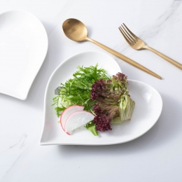 Bandeja Plato de Cerámica Forma de Corazón  Postre