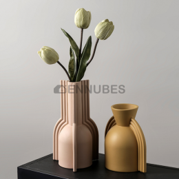 Jarrón Escandinavo Minimalista con Orejas de Morandi