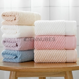 Toalla de Algodón de Gasa Lisa Degradada