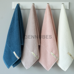 Toalla de Diario Sencilla de Rayas Naturales de Artemisa