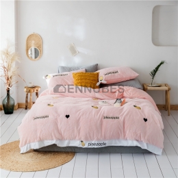 Fonda Nórdica con Diseño de Gráficos Divertidos