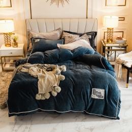 Fonda Nórdica con Emblema Lucky