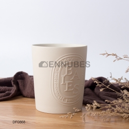 Taza de Cerámica en Relieve con Patrón Retro
