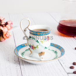 Taza de Té de la Tarde Inglesa con Platos