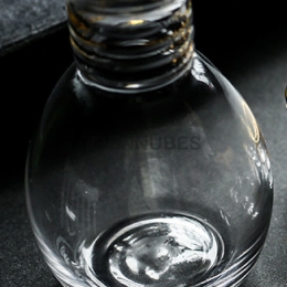 Tarro Vidrio de Borde Dorado Forma Novedosa Simple