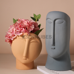 Objetos Decorativos Escandinavos de Cerámica con Cara Humana