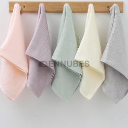 Toalla Sencilla de Bambú Liso y Gruesa