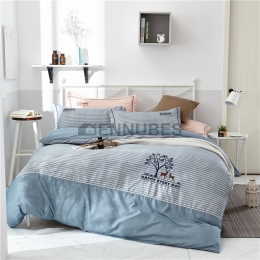 Fonda Nórdica con Bordado Árbol