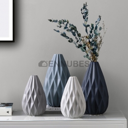 Jarrón de Cerámica Origami Geométrico