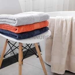 Toalla Nueva de Baño de 100% Algodón con Color Puro