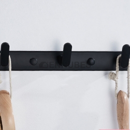 Gancho para Abrigos de Aluminio Negro Sin Perforación