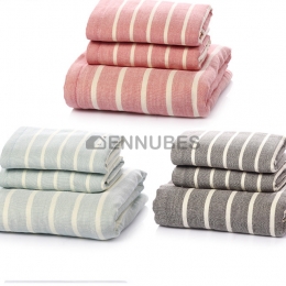 Traje de Tres Toallas de Algodón con Rayas