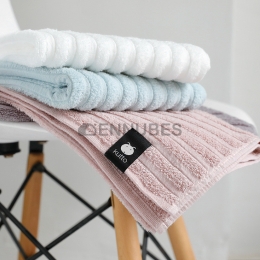 Toalla Nueva de Algodón con Diseño de Ondas
