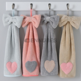 Toalla de Mano Absorbente de Vellón Coral con Corazón