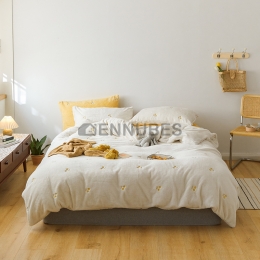 Fonda Nórdica de 100% Vellón Coral con Bordado Cherry