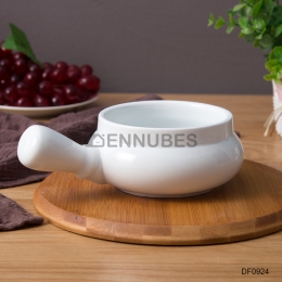 Olla Pequeña de Cerámica Blanca