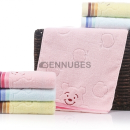 Toalla Pequeña con Sonriente de Oso de Dibujos Animados