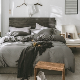 Traje Sencillo de Cuatro Piezas de Algodón de Grapas Largas