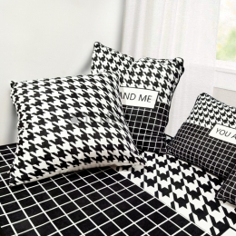 Cojín Antideslizante Negro Estampado de Pajaro